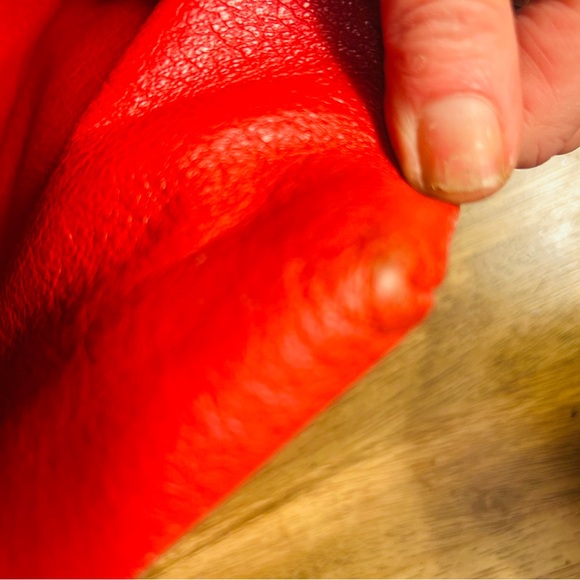 Genuine Dooney and Bourke Large - Picture 4 of 9